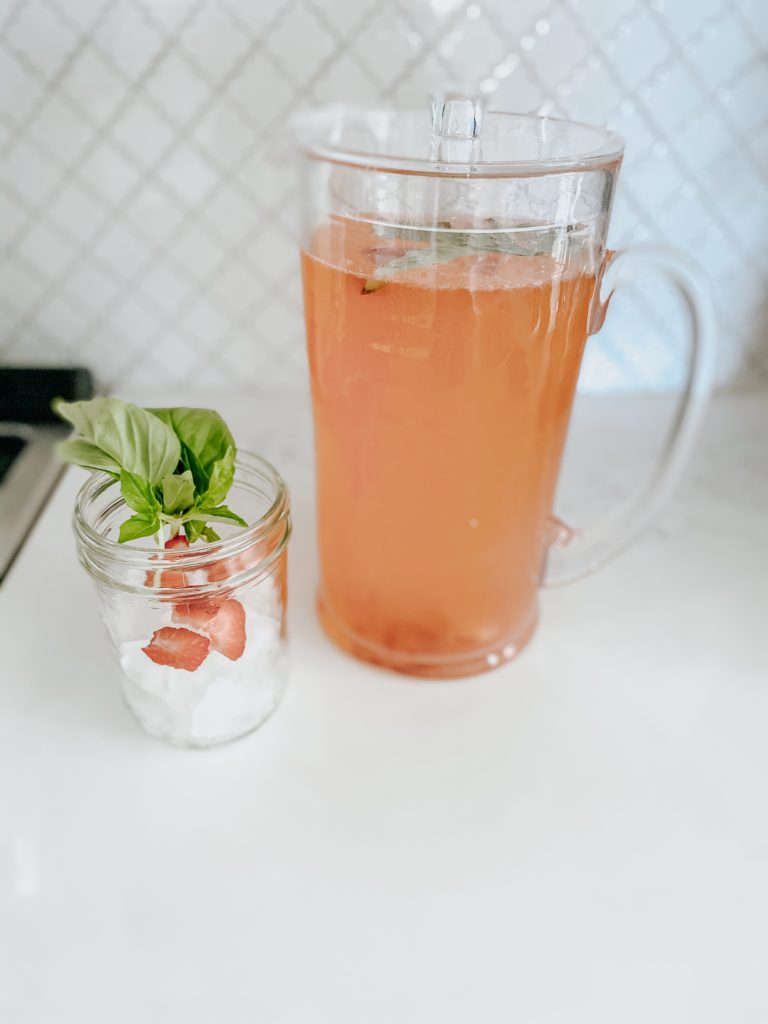 Strawberry Basil Lemonade 
