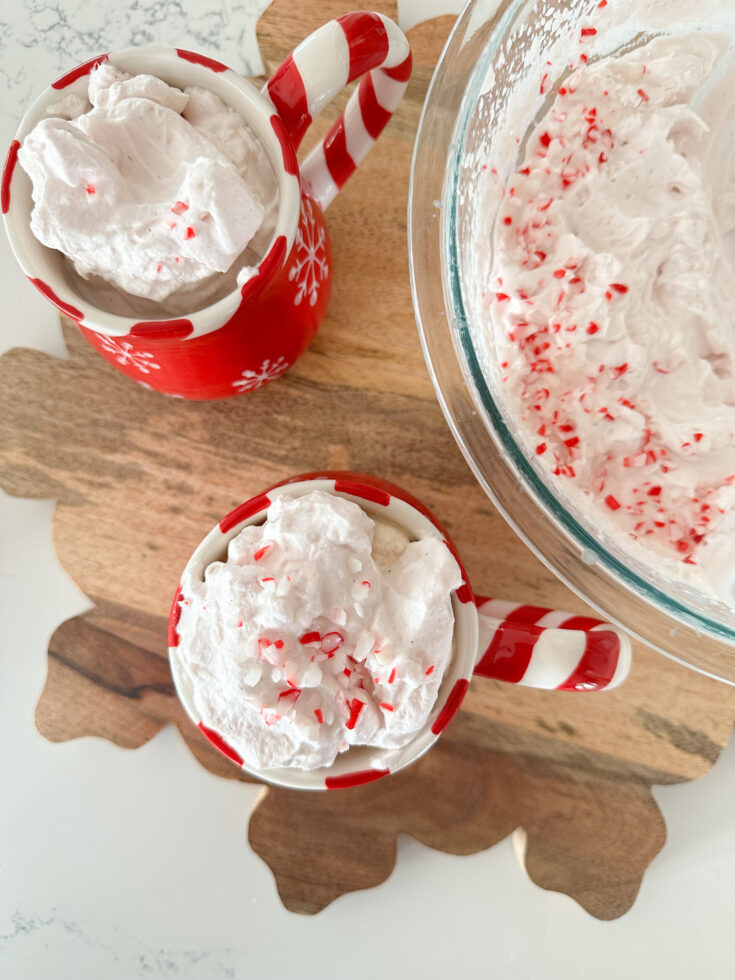 Peppermint Vanilla Whipped Cream