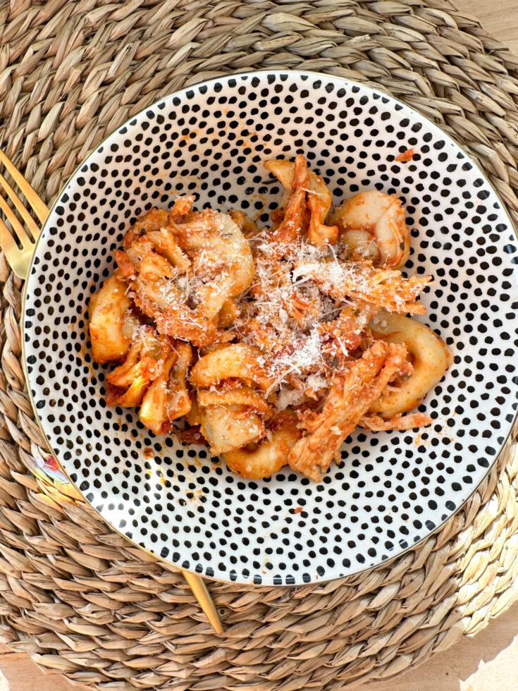 Crockpot Chicken Parmesan Tortellini 
