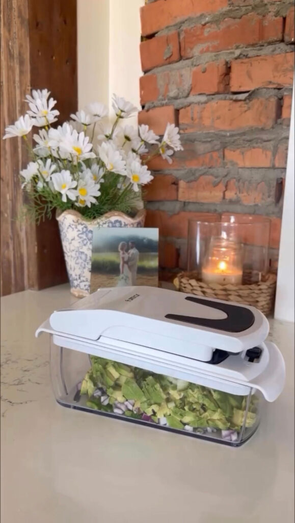 pickle guacamole in food chopper