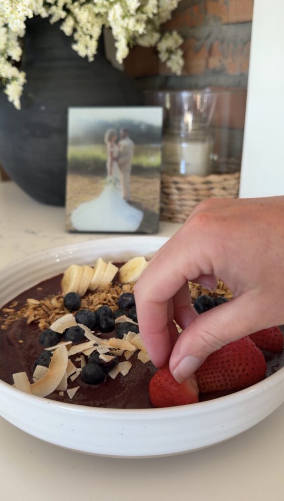 placing the toppings