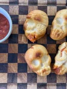 Cheesy Pizza Skulls